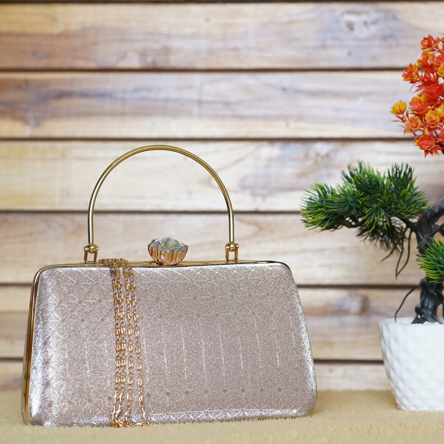 gold hand purse
